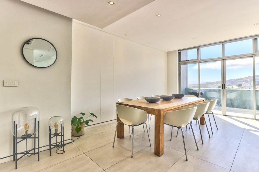 2 Bedroom Property for Sale in Cape Town City Centre Western Cape